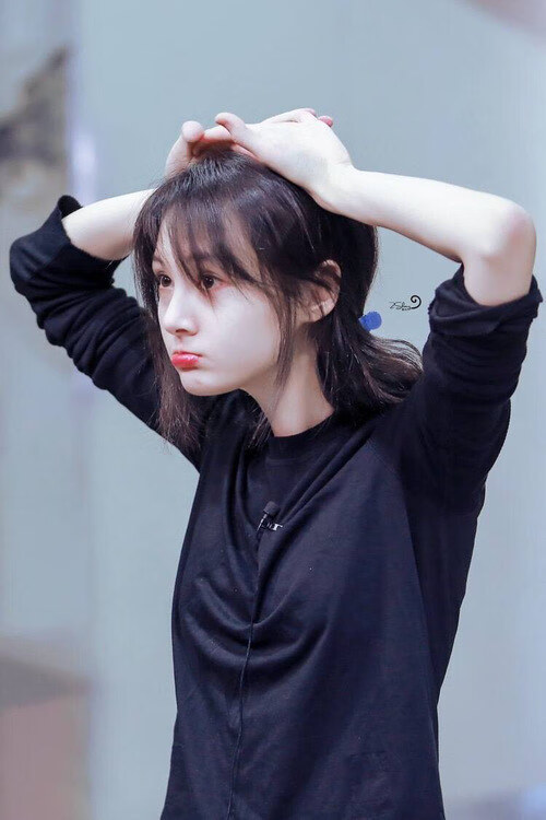 爱游戏官方网站-突尼斯希望中场调度乏力，传控受限