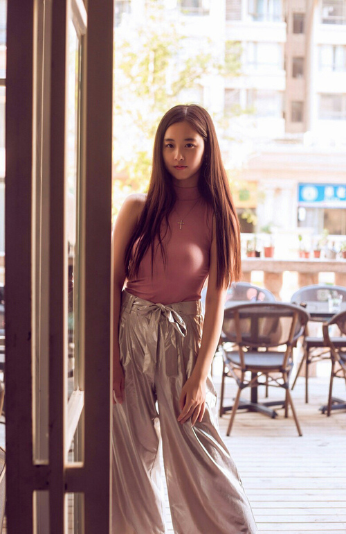 爱游戏官方网站-女子英格兰橄榄球队强势崛起吸引社交媒体关注，lfl女子橄榄球roberts