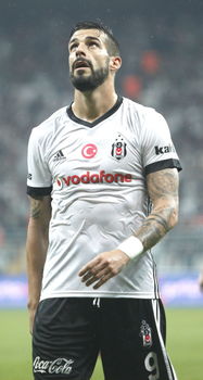 爱游戏体育官方网站-西班牙足球联赛深入推行智慧足球战略,西班牙足球联赛系统